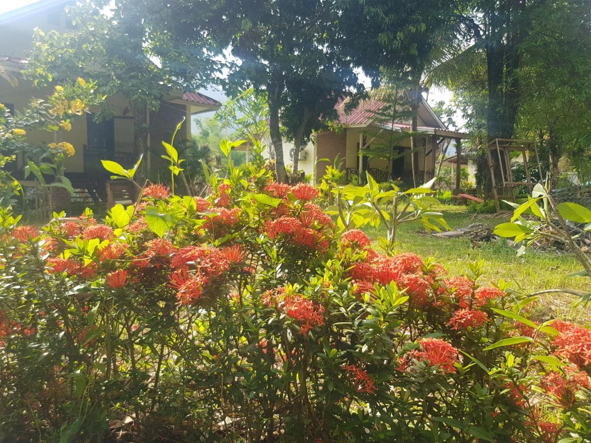 Vang Vieng Ruby'S Homestay Eksteriør billede